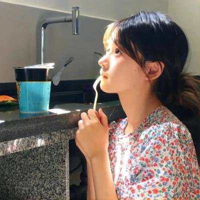 操场回声番外海报